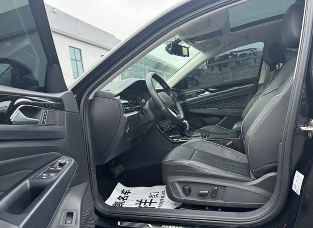 
								Volkswagen Passat, 2023 full									
