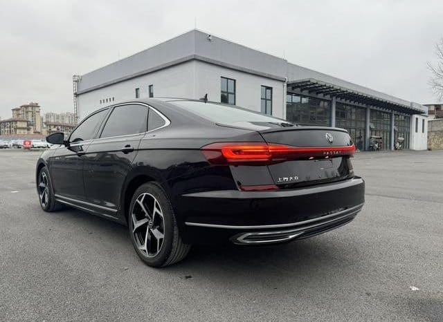 
								Volkswagen Passat, 2023 full									