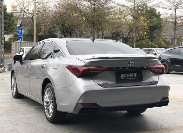 
								Toyota Avalon, 2022 full									