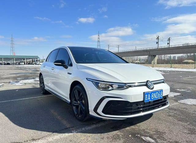 
								Volkswagen Golf 280 TSI, 2024 full									