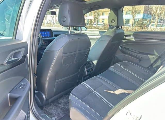 
								Volkswagen Golf 280 TSI, 2024 full									