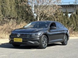 67d3e3de75b86 Volkswagen Jetta, 2020