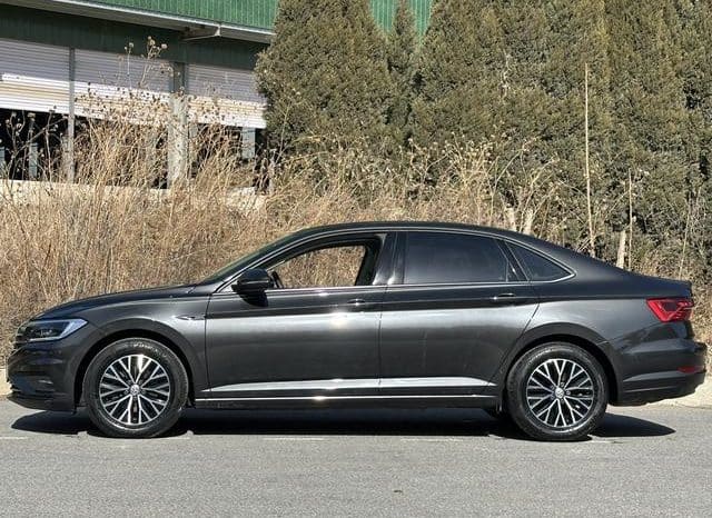 
								Volkswagen Jetta, 2020 full									
