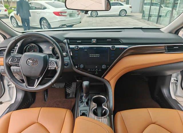 
								Toyota Camry, 2020 full									