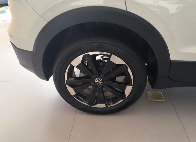
								Volkswagen Tacqua, 2020 full									