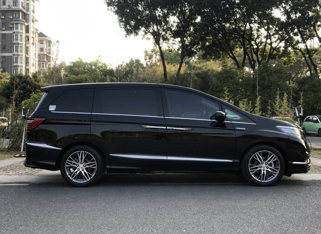 
								Honda Elysion, 2021 full									