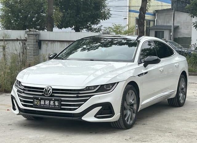 67d3f8eea2be2 Volkswagen Passat CC, 2024