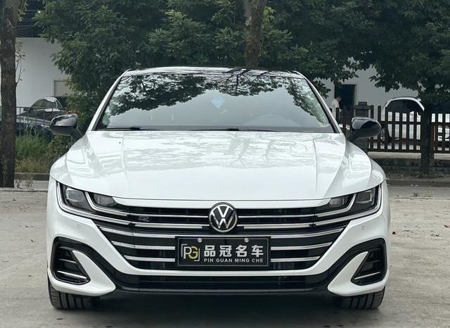 
								Volkswagen Passat CC, 2024 full									
