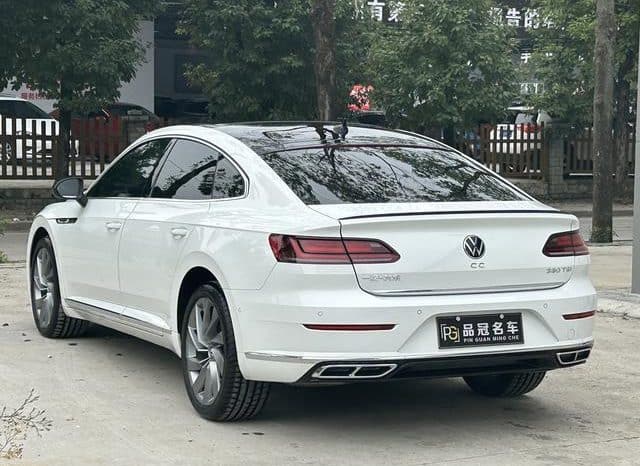 
								Volkswagen Passat CC, 2024 full									