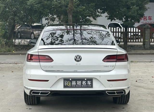 
								Volkswagen Passat CC, 2024 full									