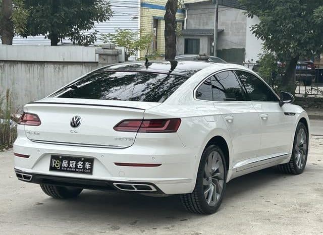 
								Volkswagen Passat CC, 2024 full									