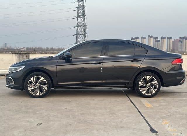
								Volkswagen Bora, 2023 full									