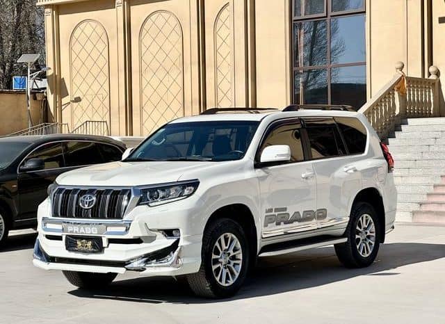 67d4019e9afb7 Toyota Prado, 2020