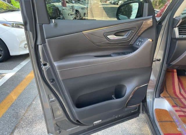 
								Toyota Vellfire, 2023 full									