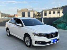 
										Volkswagen Golf 7 (Lavida), 2021 full									