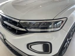
										Volkswagen T-Roc, 2023 full									