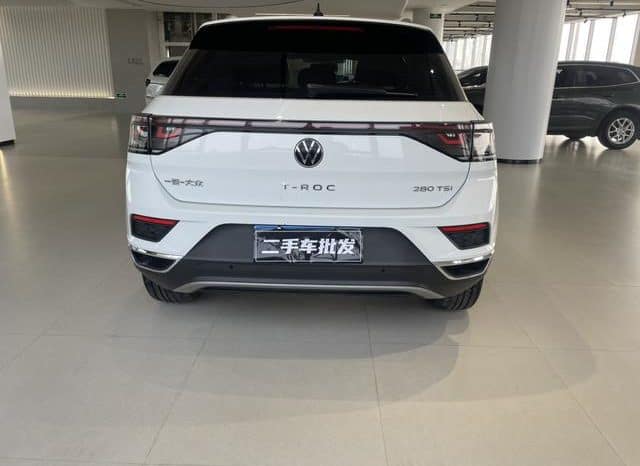 
								Volkswagen T-Roc, 2023 full									