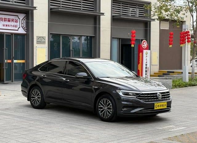 
								Volkswagen Jetta, 2021 full									