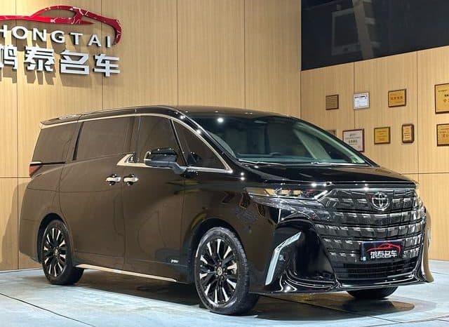
								Toyota Vellfire (II), 2023 full									