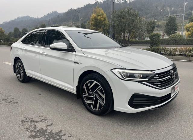 
								Volkswagen Jetta, 2024 full									