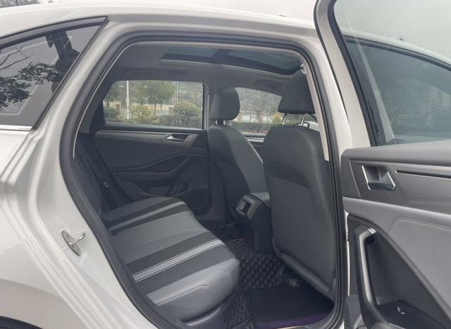 
								Volkswagen Jetta, 2024 full									