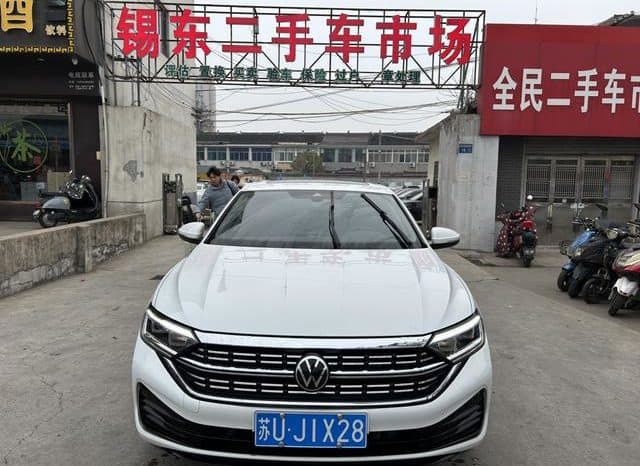 
								Volkswagen Jetta, 2023 full									