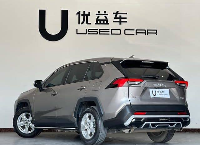 
								Toyota RAV4 (IV), 2023 full									