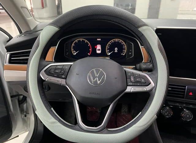 
								Volkswagen Bora, 2023 full									