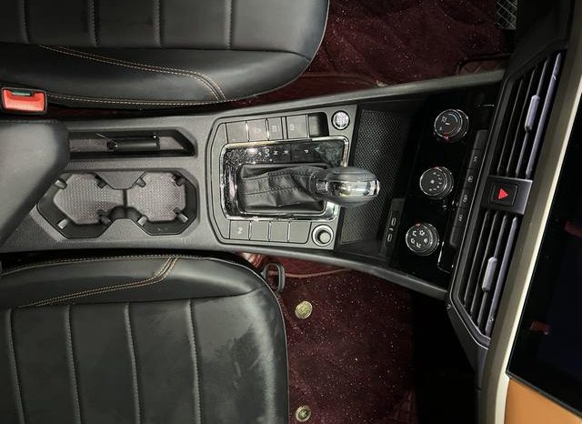
								Volkswagen Bora, 2023 full									