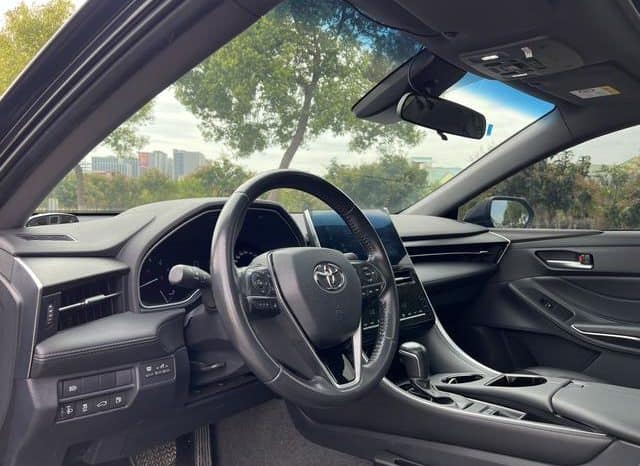 
								Toyota Avalon, 2023 full									