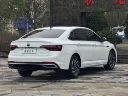 
										Volkswagen Jetta, 2023 full									