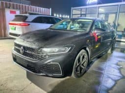 67d44591bd0e0 Volkswagen Passat, 2025