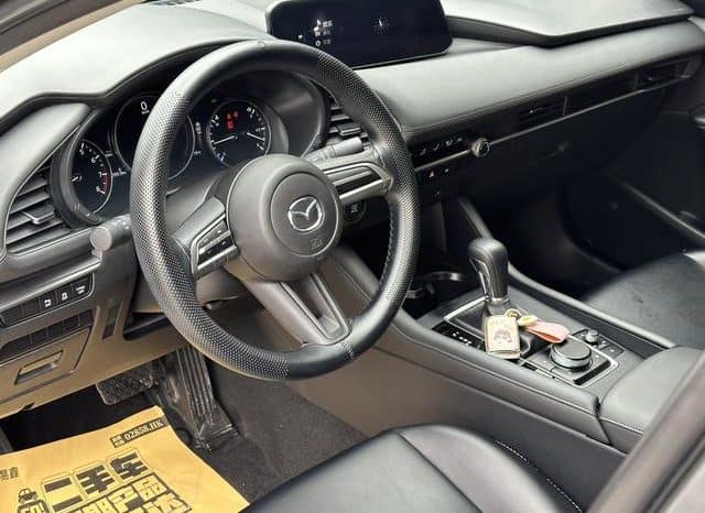
								Mazda 3 (IV), 2022 full									