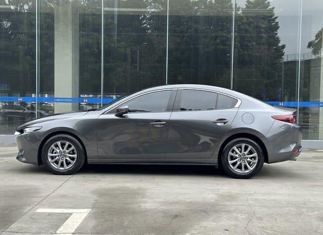 
								Mazda 3 (IV), 2022 full									