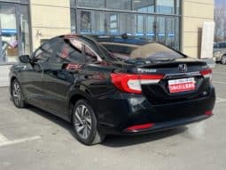 
										Honda Crider, 2020 full									