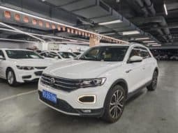 67d7db9a24906 Volkswagen T-Roc, 2021