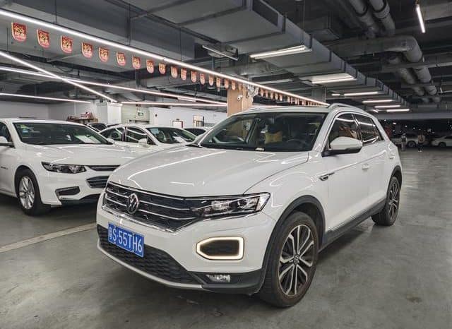67d7db9a24906 Volkswagen T-Roc, 2021