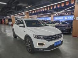 
										Volkswagen T-Roc, 2021 full									