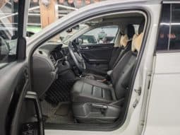 
										Volkswagen T-Roc, 2021 full									