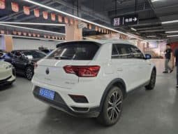 
										Volkswagen T-Roc, 2021 full									
