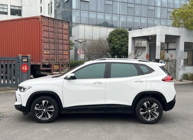 
								Chevrolet Tracker, 2023 full									