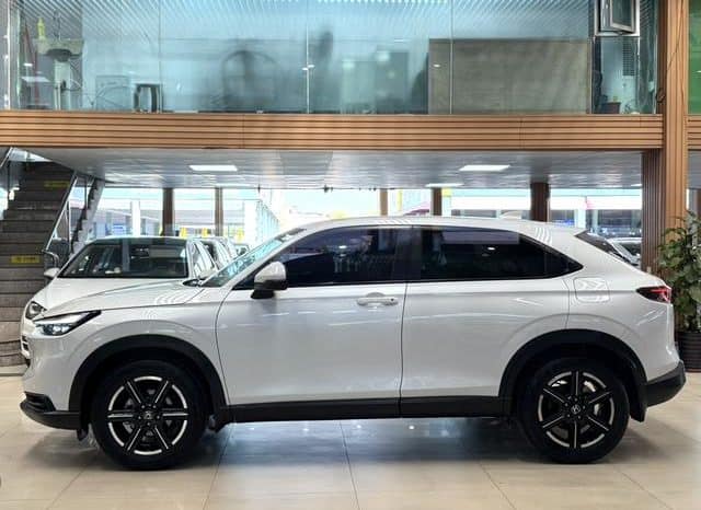 
								Honda Vezel, 2023 full									