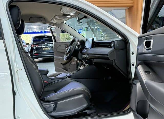 
								Honda Vezel, 2023 full									