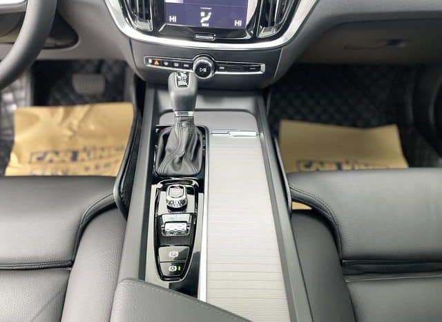 
								Volvo S60, 2020 full									
