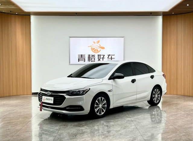 67d7ef6c760b7 Chevrolet Cruze, 2022
