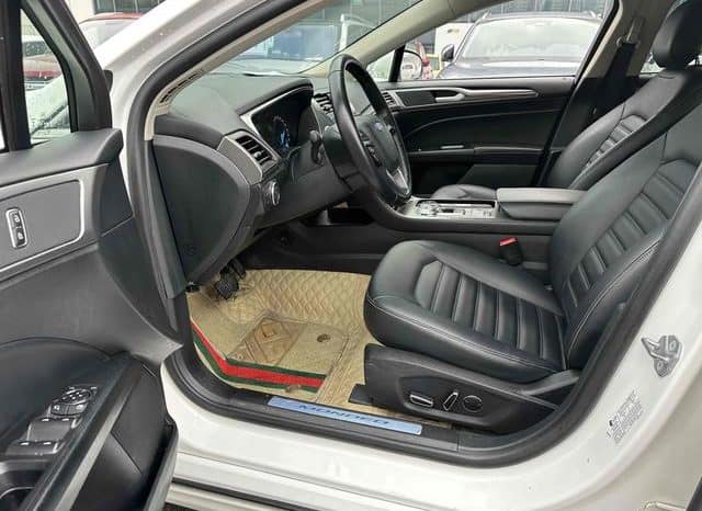 
								Ford Mondeo (V), 2021 full									