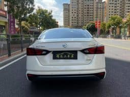 
										Nissan Altima (VI), 2021 full									