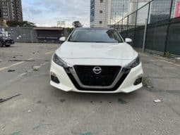 
										Nissan Altima (VI), 2020 full									