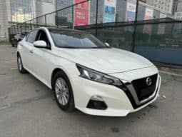 
										Nissan Altima (VI), 2020 full									