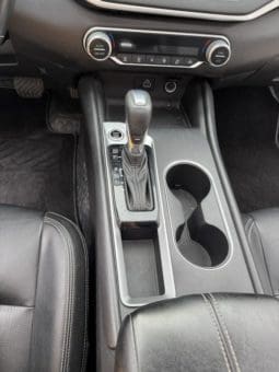 
										Nissan Altima (VI), 2020 full									